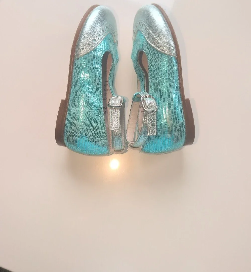 Beberlis Turquoise Leather Ankle-Strap Dress Shoes